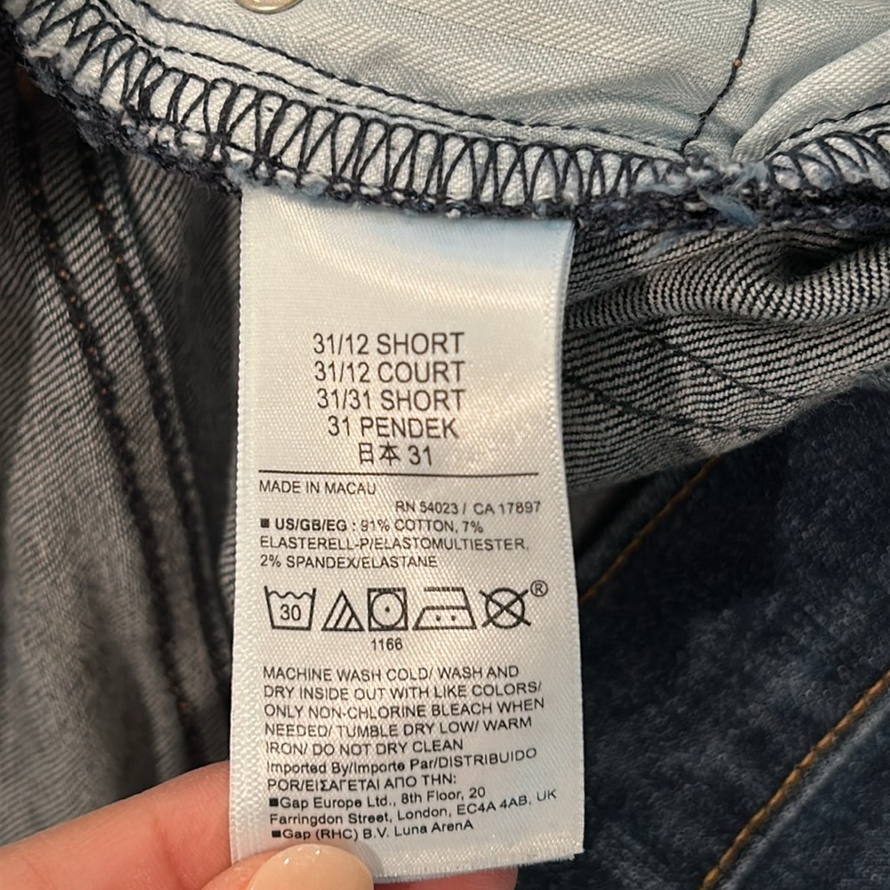 GAP Women’s Mid Rise Baby Bootcut Denim Jeans size 31 Short 12 Short - Picture 6 of 8